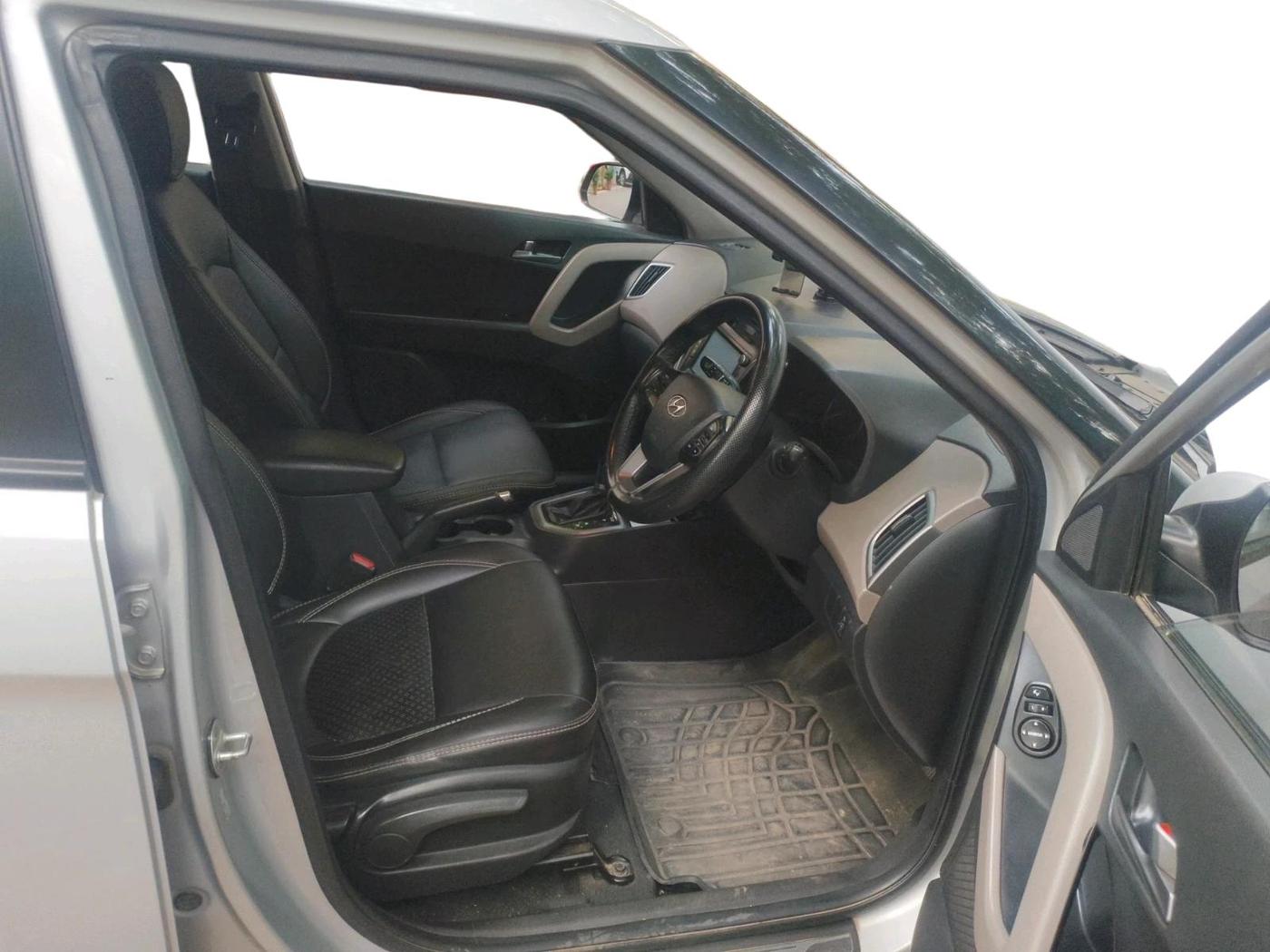 2016 Hyundai Creta SX PLUS AT 1.6 DIESEL, Diesel, Automatic, 1,01,361 km, interior