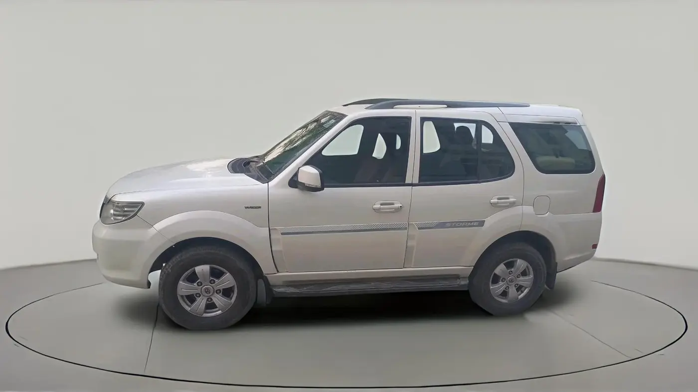 2017 Tata Safari Storme 2.2 EX 4X2, Diesel, Manual, 1,09,941 km, exterior