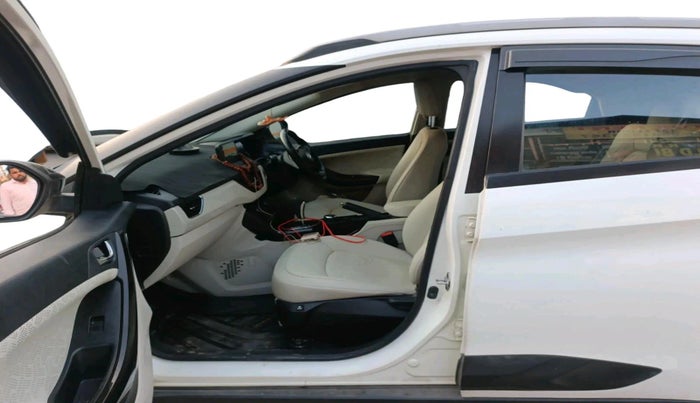 2023 Tata NEXON XZA PLUS LUXURY SUNROOF PETROL, Petrol, Automatic, 1,36,875 km, interior