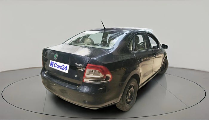 2012 Skoda Rapid AMBITION 1.6 MPI AT, Petrol, Automatic, 1,23,195 km, exterior