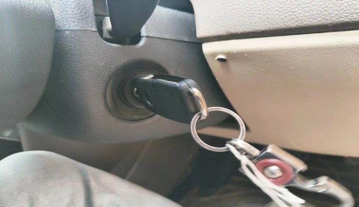 2012 Skoda Rapid AMBITION 1.6 MPI AT, Petrol, Automatic, 1,23,195 km, interior