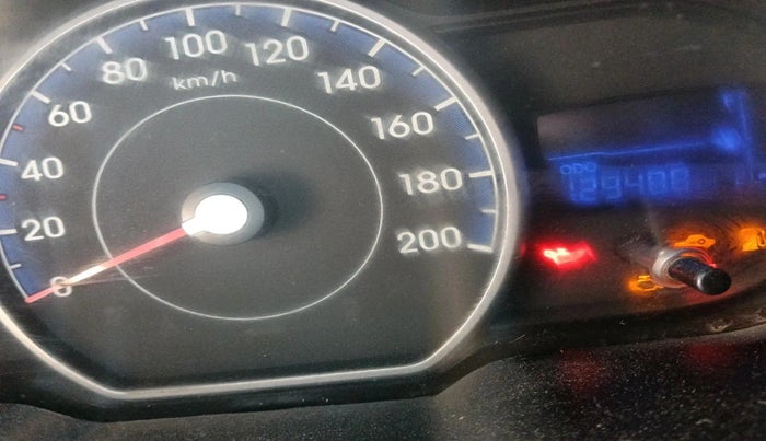 2013 Hyundai i10 ERA 1.1, CNG, Manual, 1,29,488 km, interior