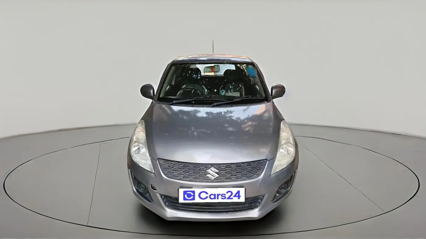 2016 Maruti Swift LXI (O), CNG, Manual, 71,463 km, exterior