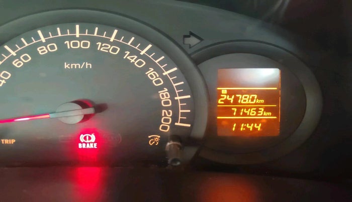 2016 Maruti Swift LXI (O), CNG, Manual, 71,463 km, interior