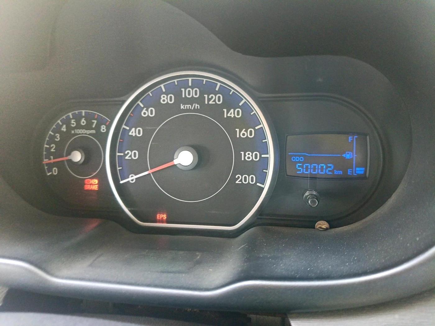 2011 Hyundai i10 MAGNA 1.2, CNG, Manual, 50,002 km, interior