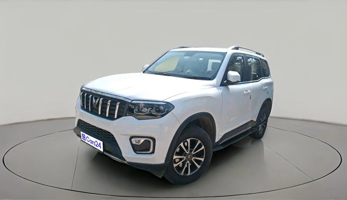 2024 Mahindra SCORPIO-N Z8 Select Petrol MT, Petrol, Manual, 8,951 km, exterior