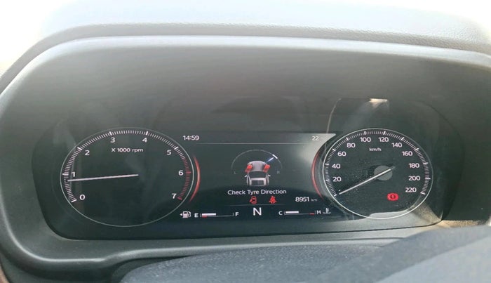 2024 Mahindra SCORPIO-N Z8 Select Petrol MT, Petrol, Manual, 8,951 km, interior