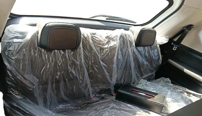 2024 Mahindra SCORPIO-N Z8 Select Petrol MT, Petrol, Manual, 8,951 km, interior