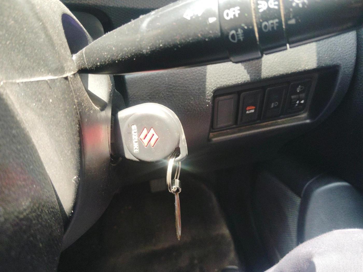 2012 Maruti Swift ZXI, Petrol, Manual, 58,298 km, interior