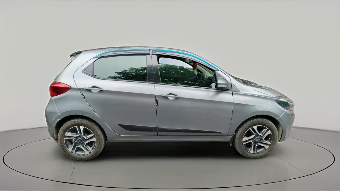 2018 Tata Tiago XZ PLUS PETROL, Petrol, Manual, 56,997 km, exterior