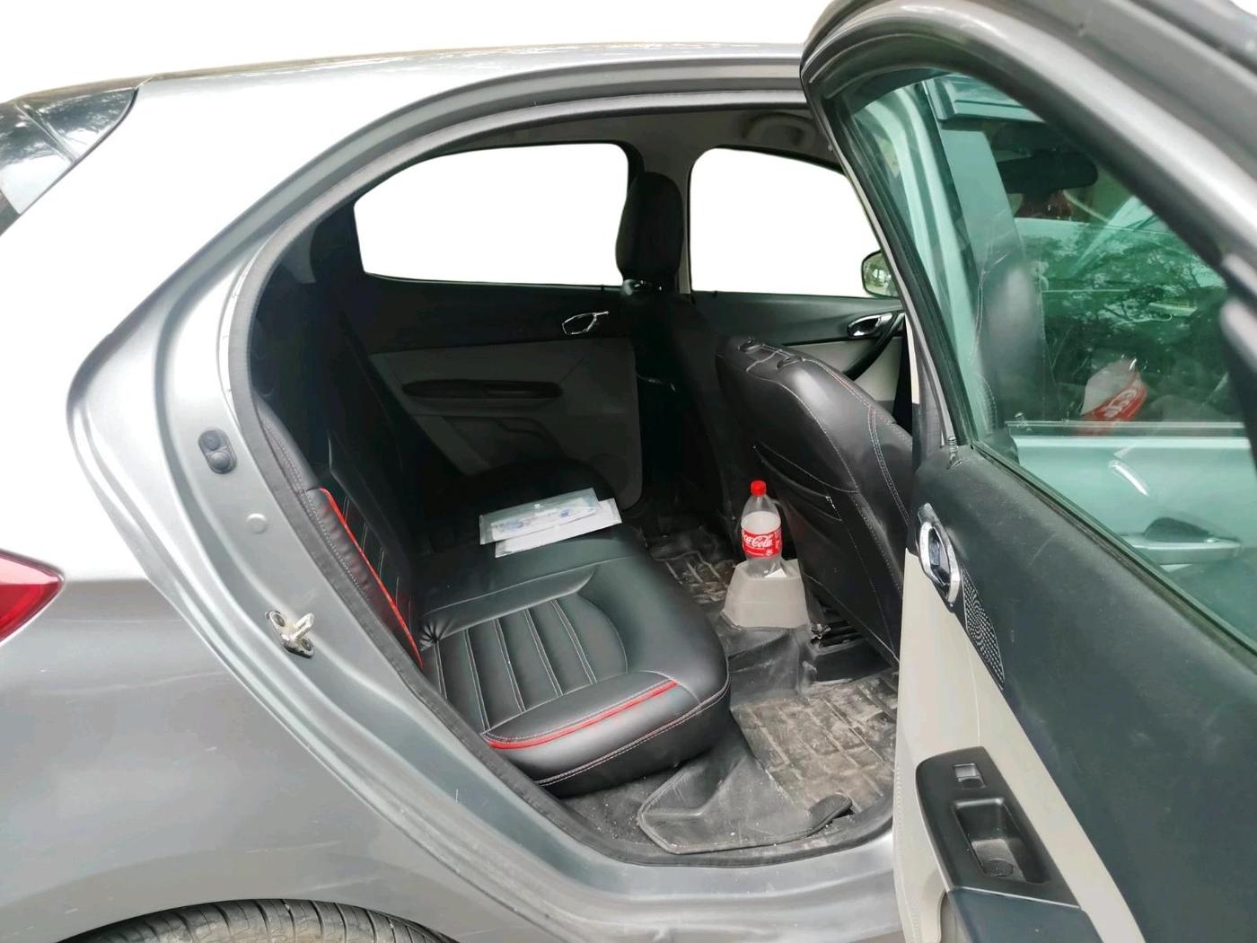 2018 Tata Tiago XZ PLUS PETROL, Petrol, Manual, 56,997 km, interior
