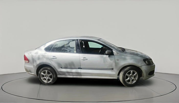 2013 Volkswagen Vento HIGHLINE 1.6 MPI, Petrol, Manual, 70,602 km, exterior