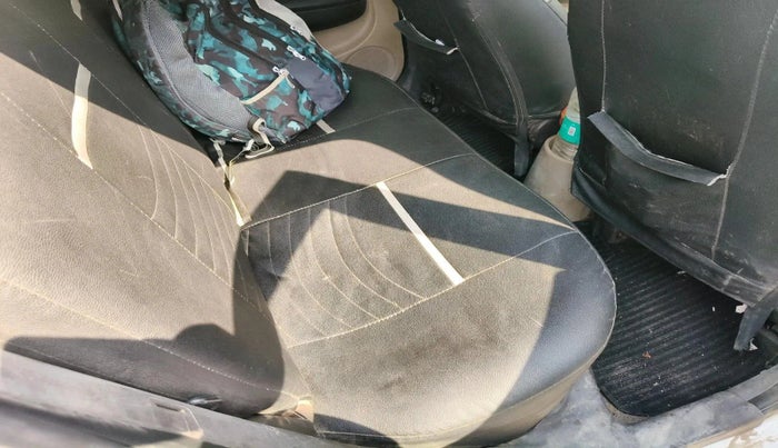 2011 Hyundai i20 MAGNA 1.2, CNG, Manual, 1,44,615 km, interior