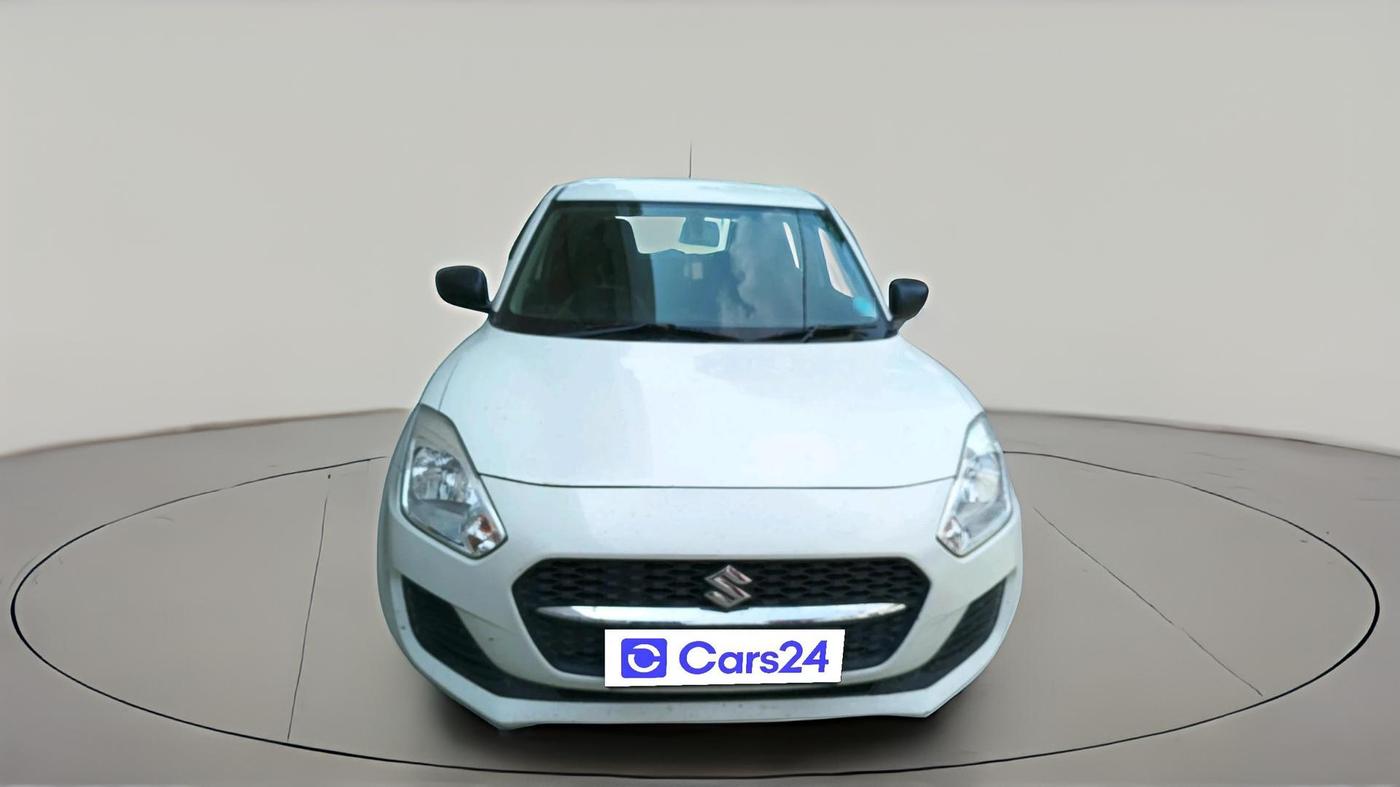 2023 Maruti Swift LXI, CNG, Manual, 76,769 km, exterior