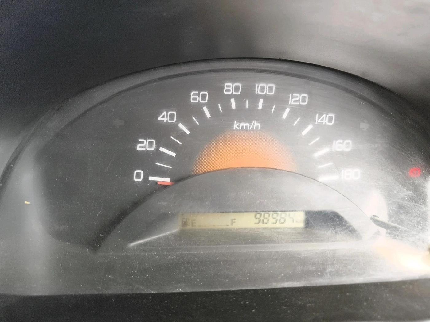 2013 Maruti Wagon R 1.0 LXI, CNG, Manual, 98,984 km, interior