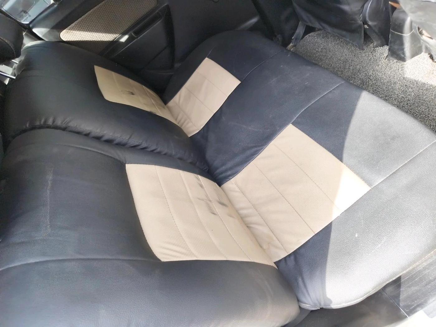 2013 Maruti Wagon R 1.0 LXI, CNG, Manual, 98,984 km, interior