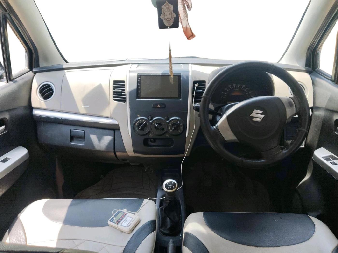 2016 Maruti Wagon R 1.0 LXI, Petrol, Manual, 41,415 km, interior