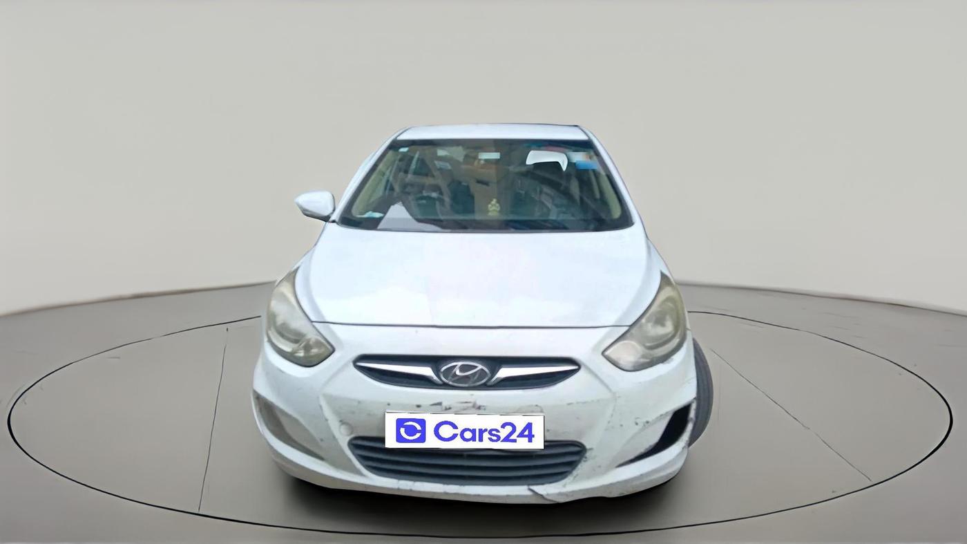 2011 Hyundai Verna FLUIDIC 1.6 VTVT EX, Petrol, Manual, 56,498 km, exterior