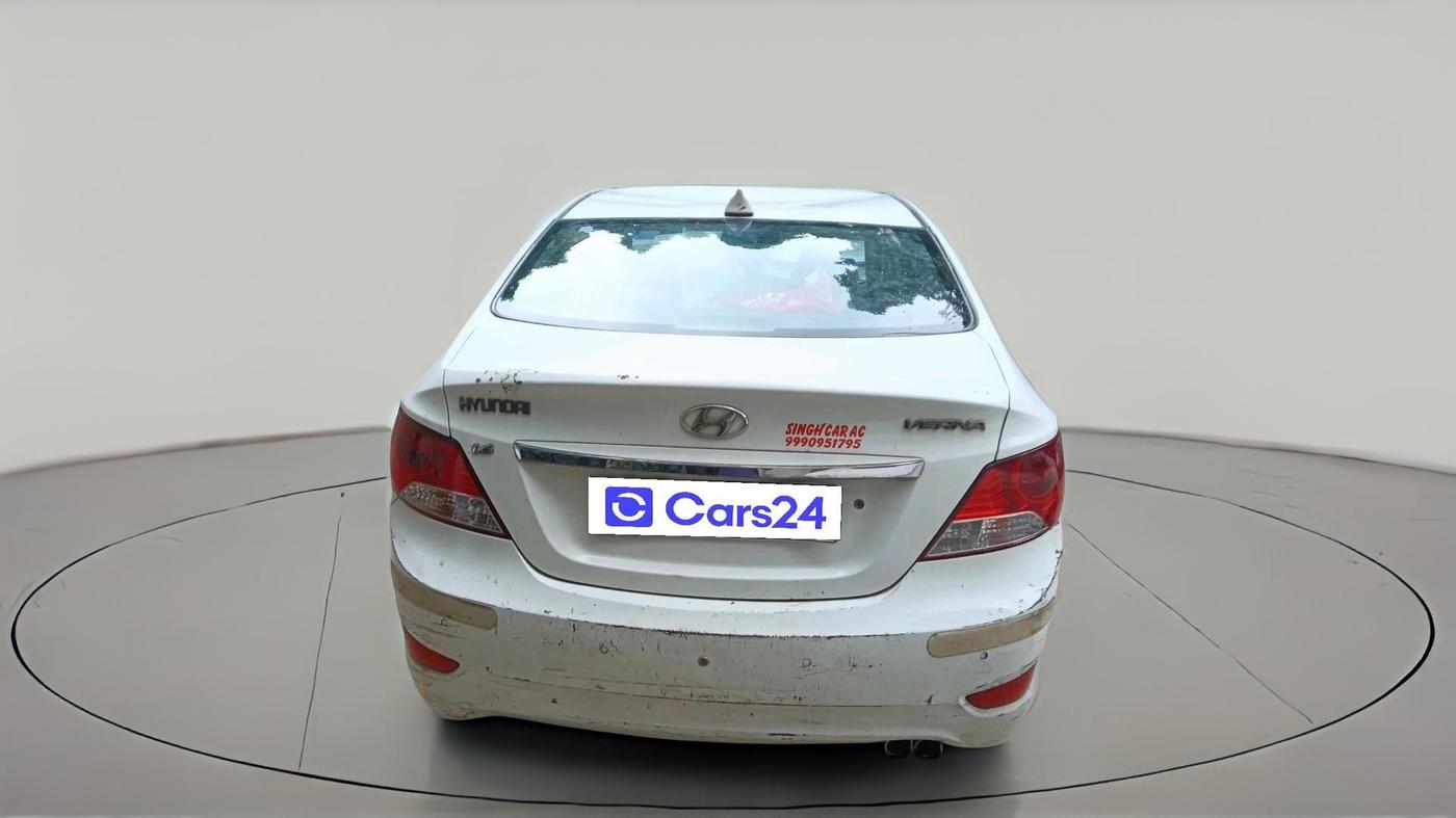 2011 Hyundai Verna FLUIDIC 1.6 VTVT EX, Petrol, Manual, 56,498 km, exterior