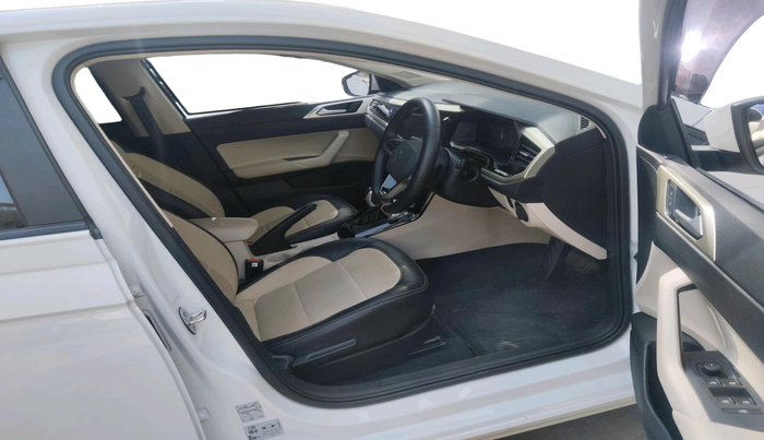 2024 Volkswagen VIRTUS Highline Plus 1.0 TSI AT, Petrol, Automatic, 6,254 km, interior