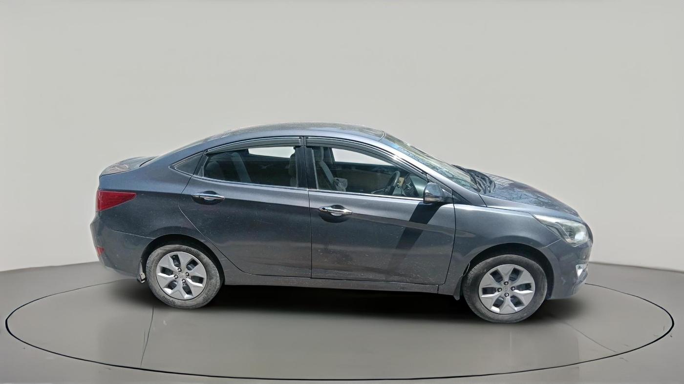 2016 Hyundai Verna FLUIDIC 4S 1.4 VTVT, Petrol, Manual, 1,50,658 km, exterior
