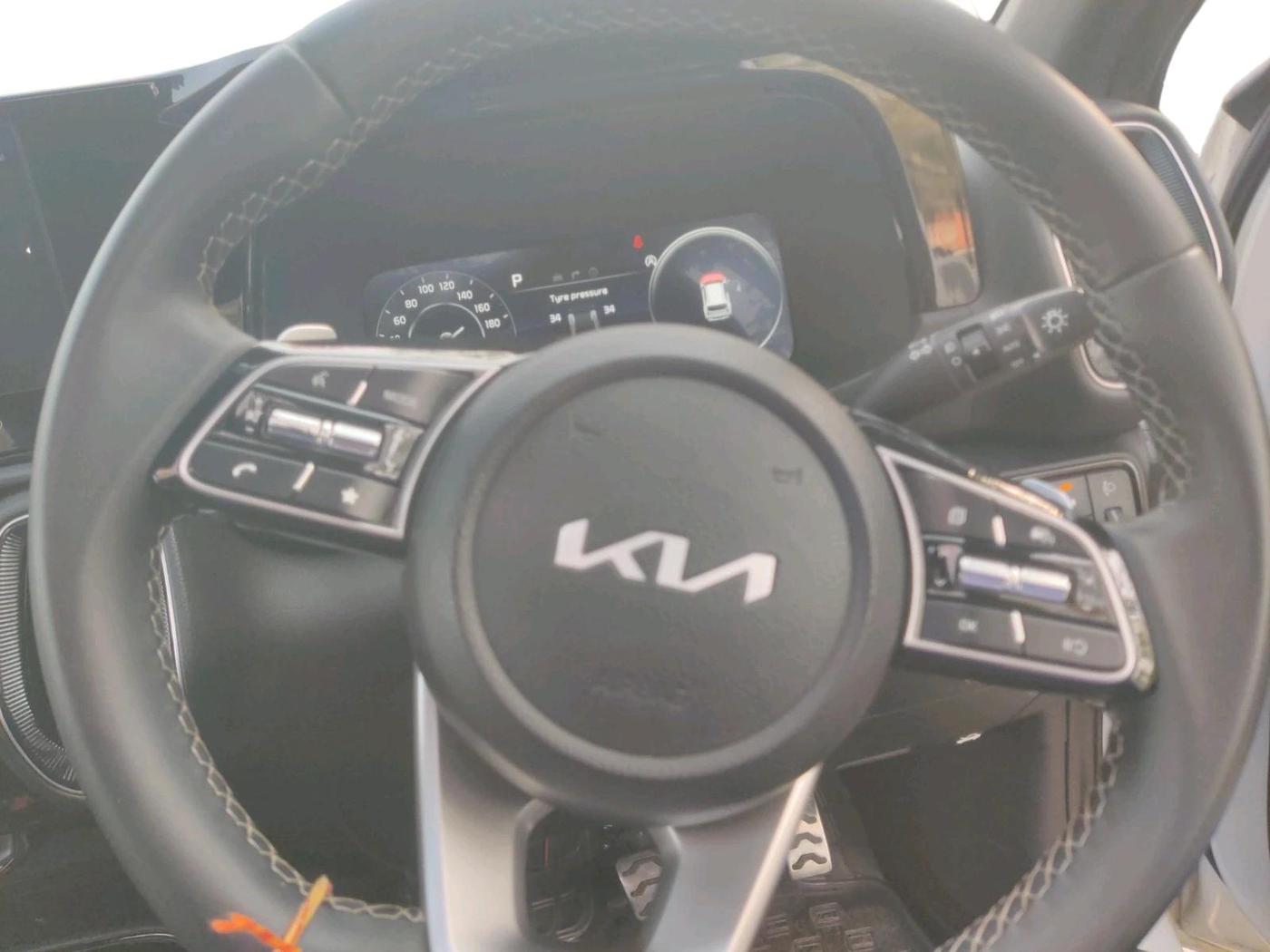 2024 KIA SONET GTX 1.0 Turbo Petrol DCT, Petrol, Automatic, 11,477 km, interior