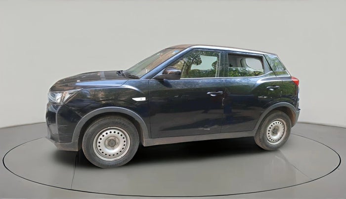 2022 Mahindra XUV300 W4 1.5 DIESEL, Diesel, Manual, 54,086 km, exterior