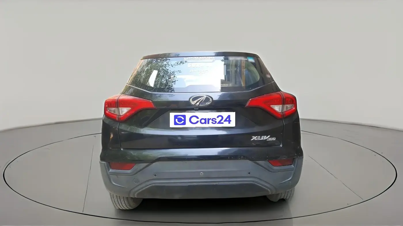 2022 Mahindra XUV300 W4 1.5 DIESEL, Diesel, Manual, 54,086 km, exterior