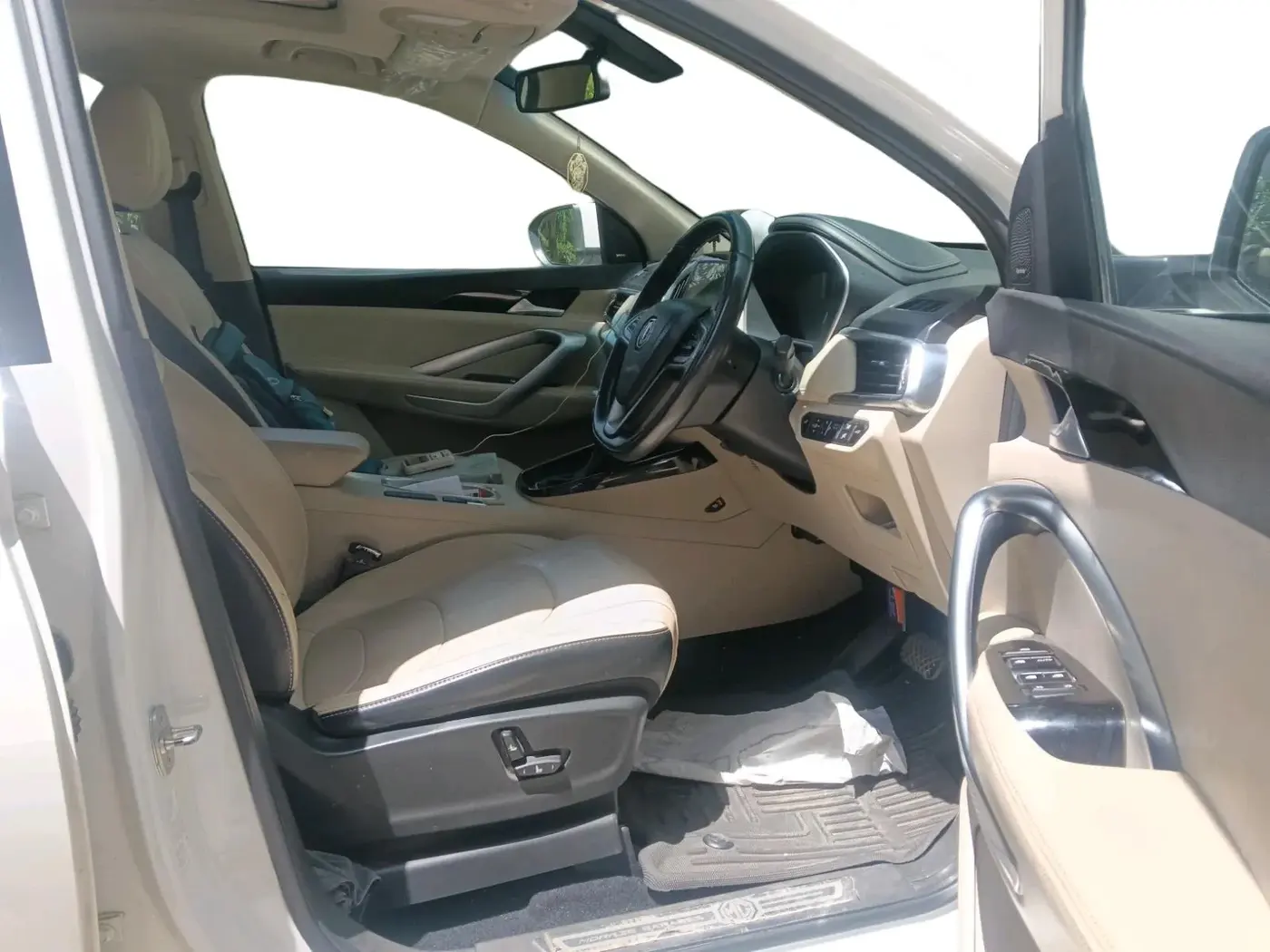 2022 MG HECTOR SHARP 1.5 PETROL CVT, Petrol, Automatic, 46,468 km, interior