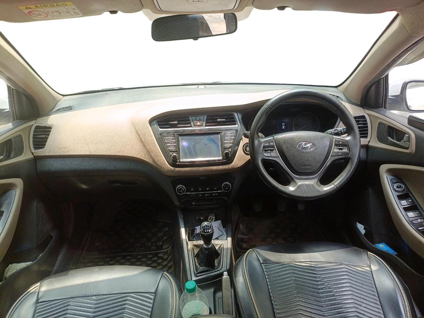 2016 Hyundai Elite i20 ASTA 1.4 CRDI (O), Diesel, Manual, 97,373 km, interior