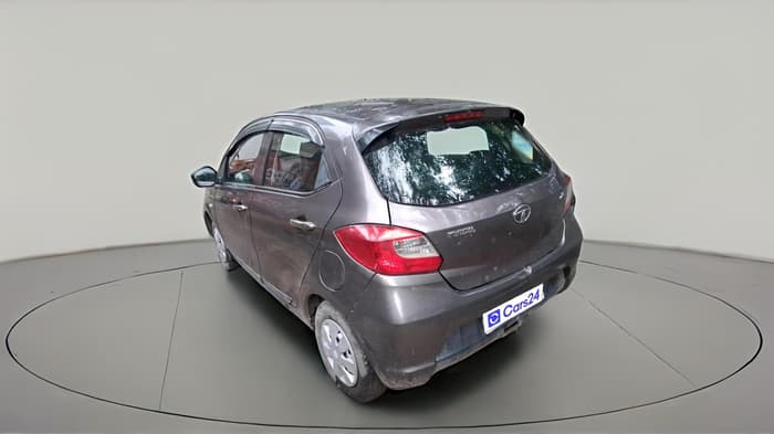 2018 Tata Tiago XE PETROL, CNG, Manual, 58,935 km, exterior