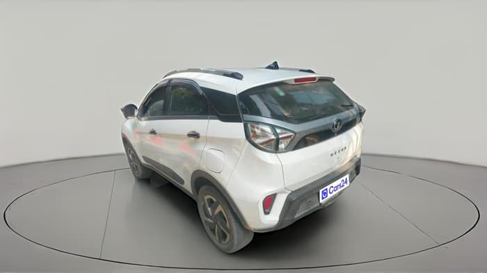 2021 Tata NEXON XE PETROL, CNG, Manual, 86,730 km, exterior