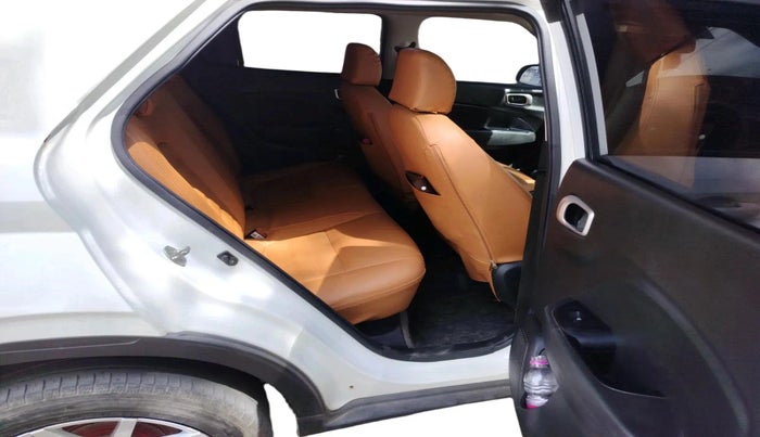 2021 Hyundai VENUE SX 1.5 CRDI, Diesel, Manual, 88,283 km, interior