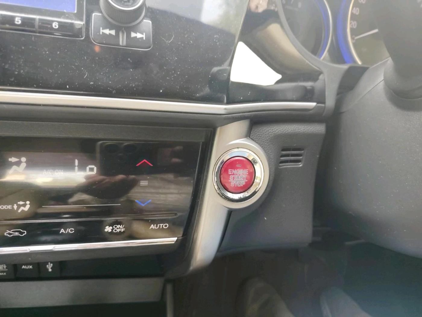 2015 Honda City 1.5L I-VTEC VX CVT, Petrol, Automatic, 77,230 km, interior