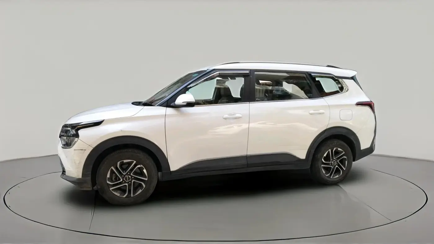 2022 KIA CARENS PRESTIGE PLUS 1.4 PETROL 7 STR, Petrol, Manual, 29,679 km, exterior