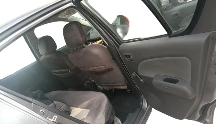 2011 Maruti Ritz LXI, Petrol, Manual, 14,843 km, interior