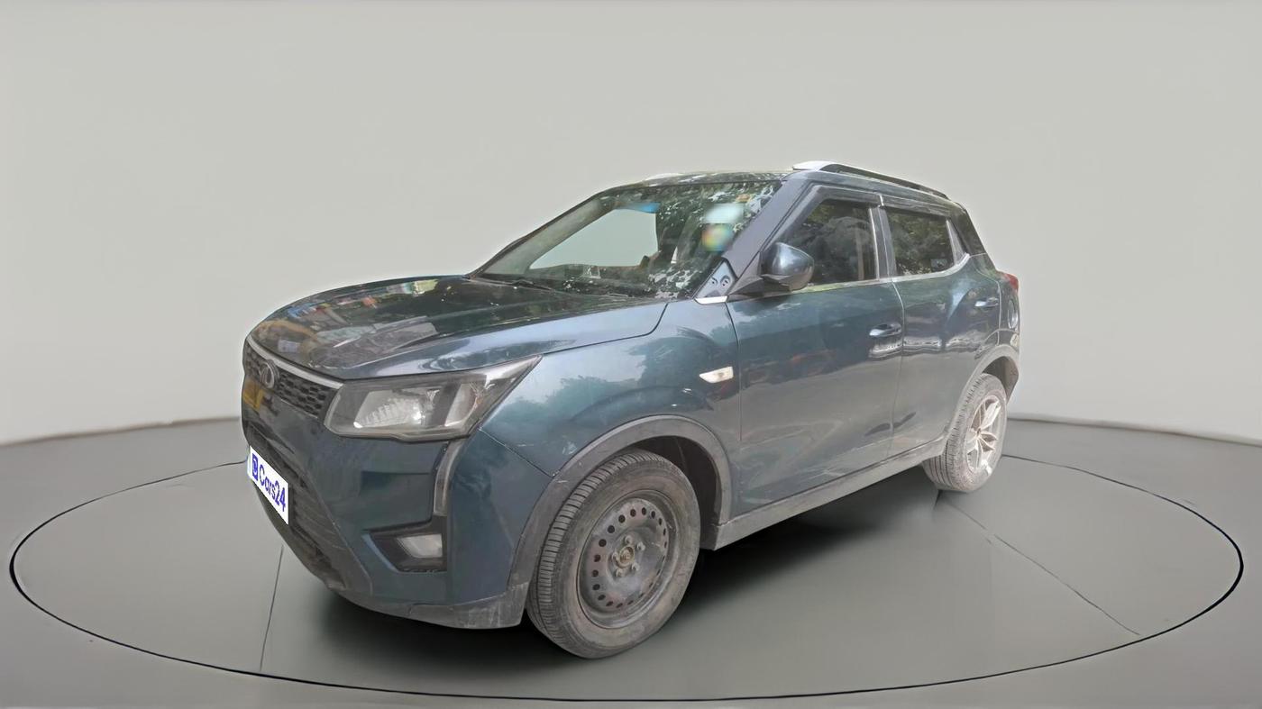 2019 Mahindra XUV300 W4 1.2 PETROL, Petrol, Manual, 78,975 km, exterior
