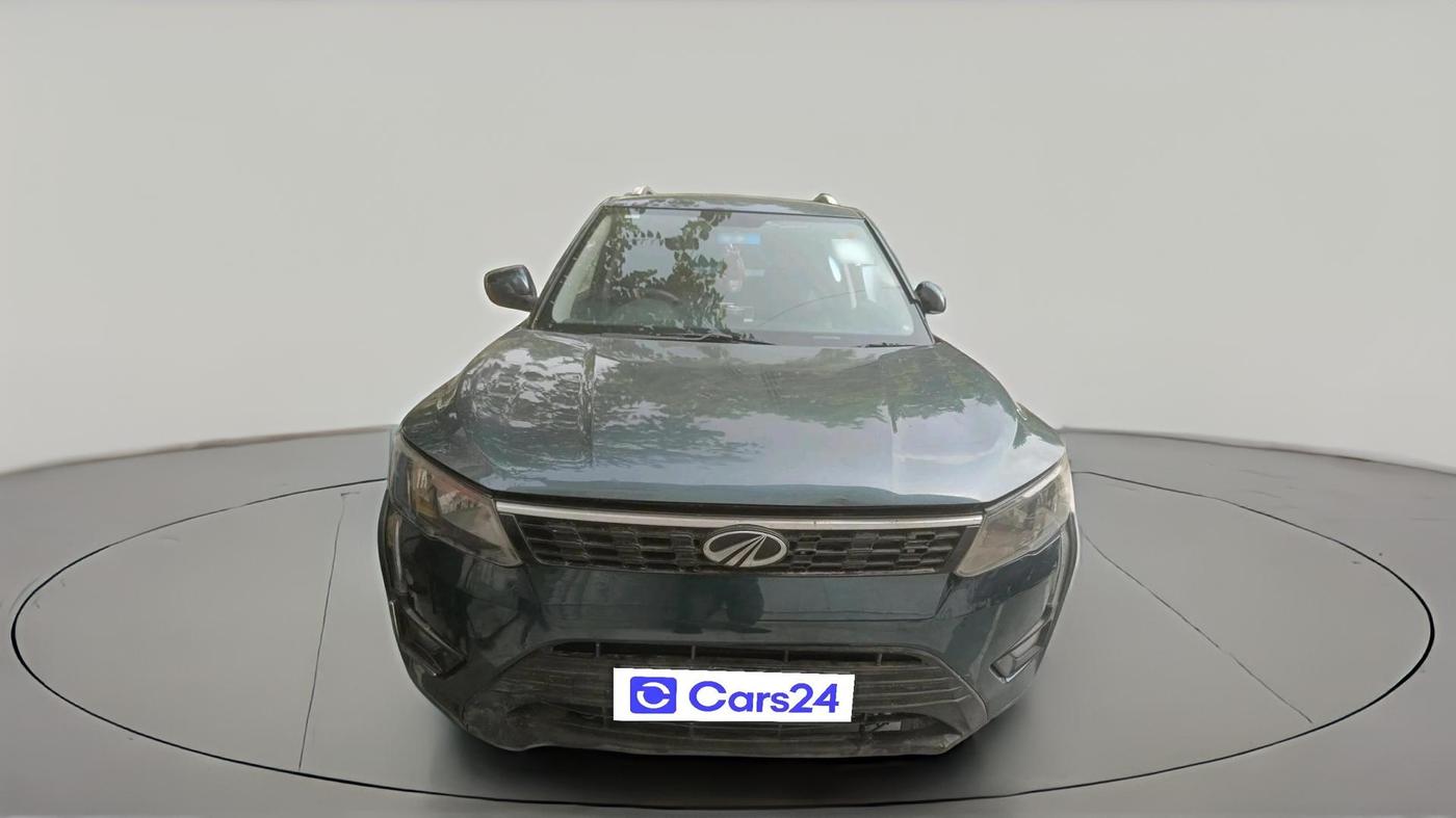 2019 Mahindra XUV300 W4 1.2 PETROL, Petrol, Manual, 78,975 km, exterior