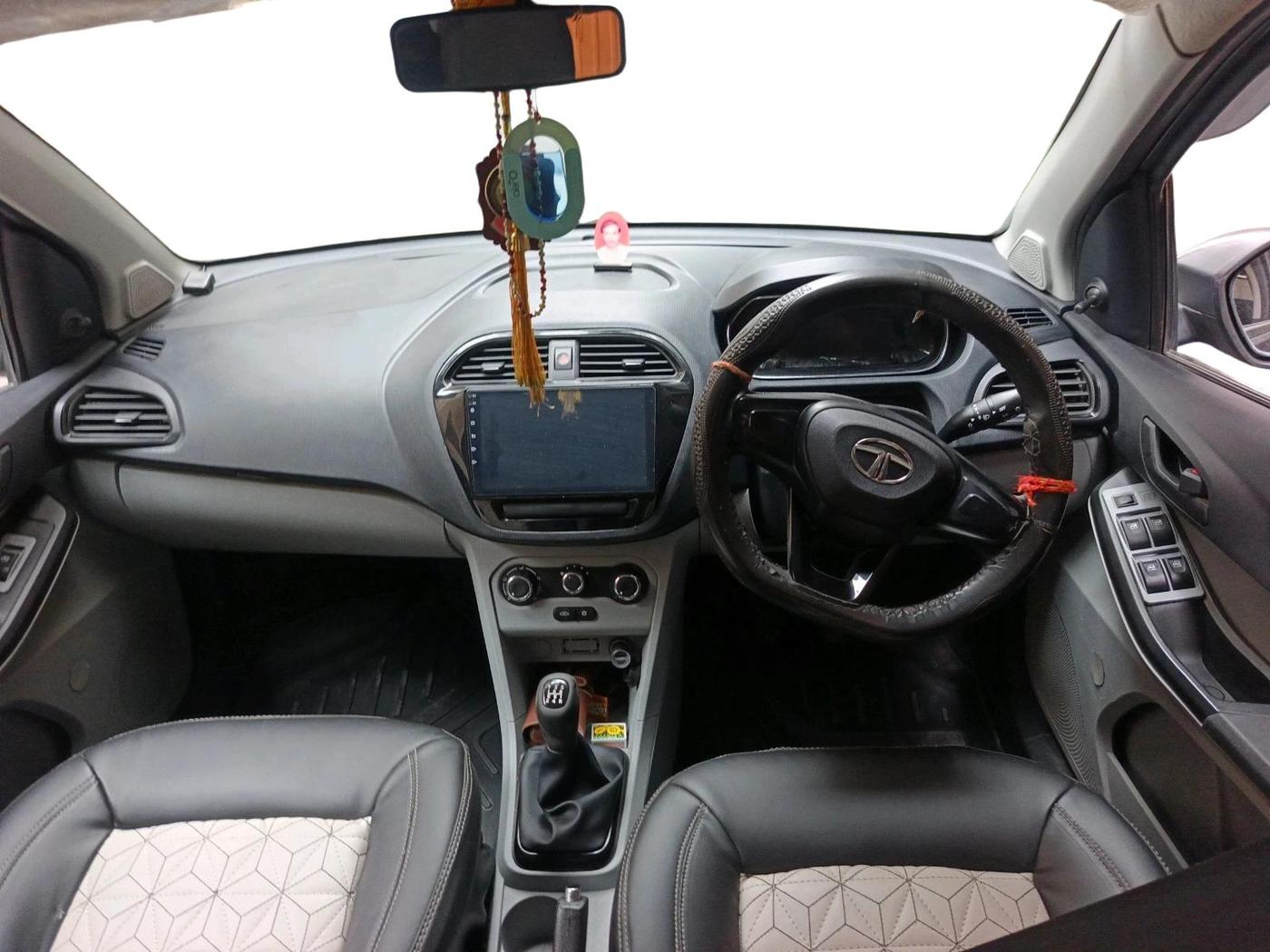 2022 Tata Tiago XE PETROL, CNG, Manual, 41,028 km, interior