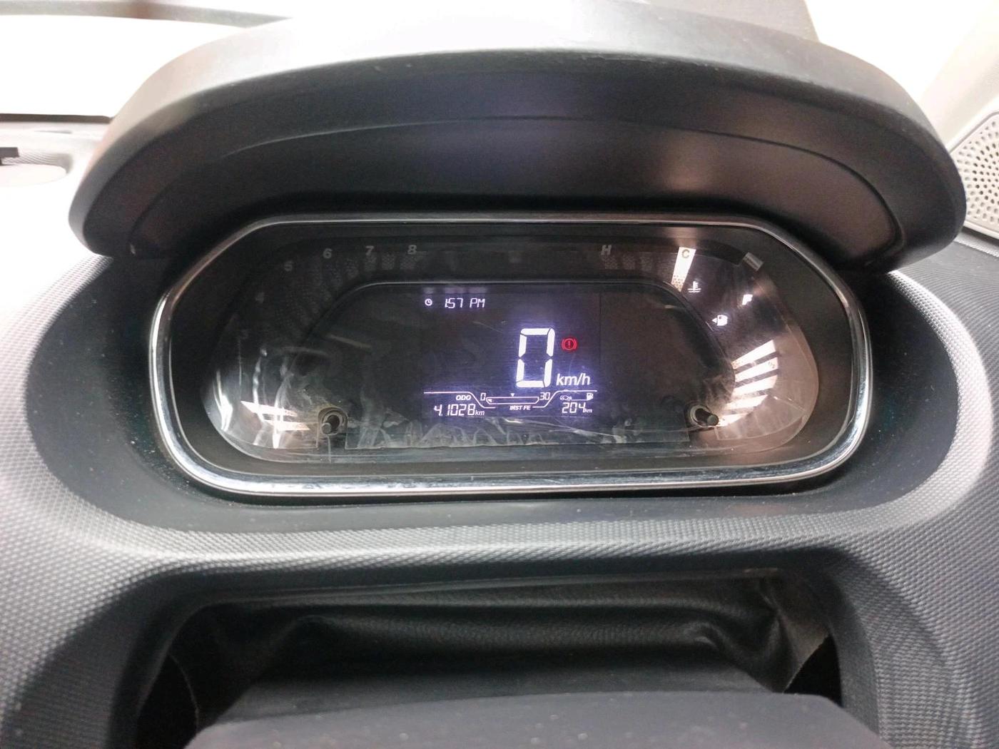 2022 Tata Tiago XE PETROL, CNG, Manual, 41,028 km, interior