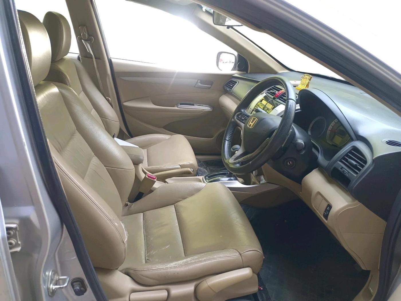 2011 Honda City 1.5L I-VTEC V AT, Petrol, Automatic, 96,254 km, interior
