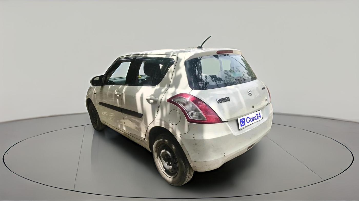2015 Maruti Swift VXI, Petrol, Manual, 33,471 km, exterior