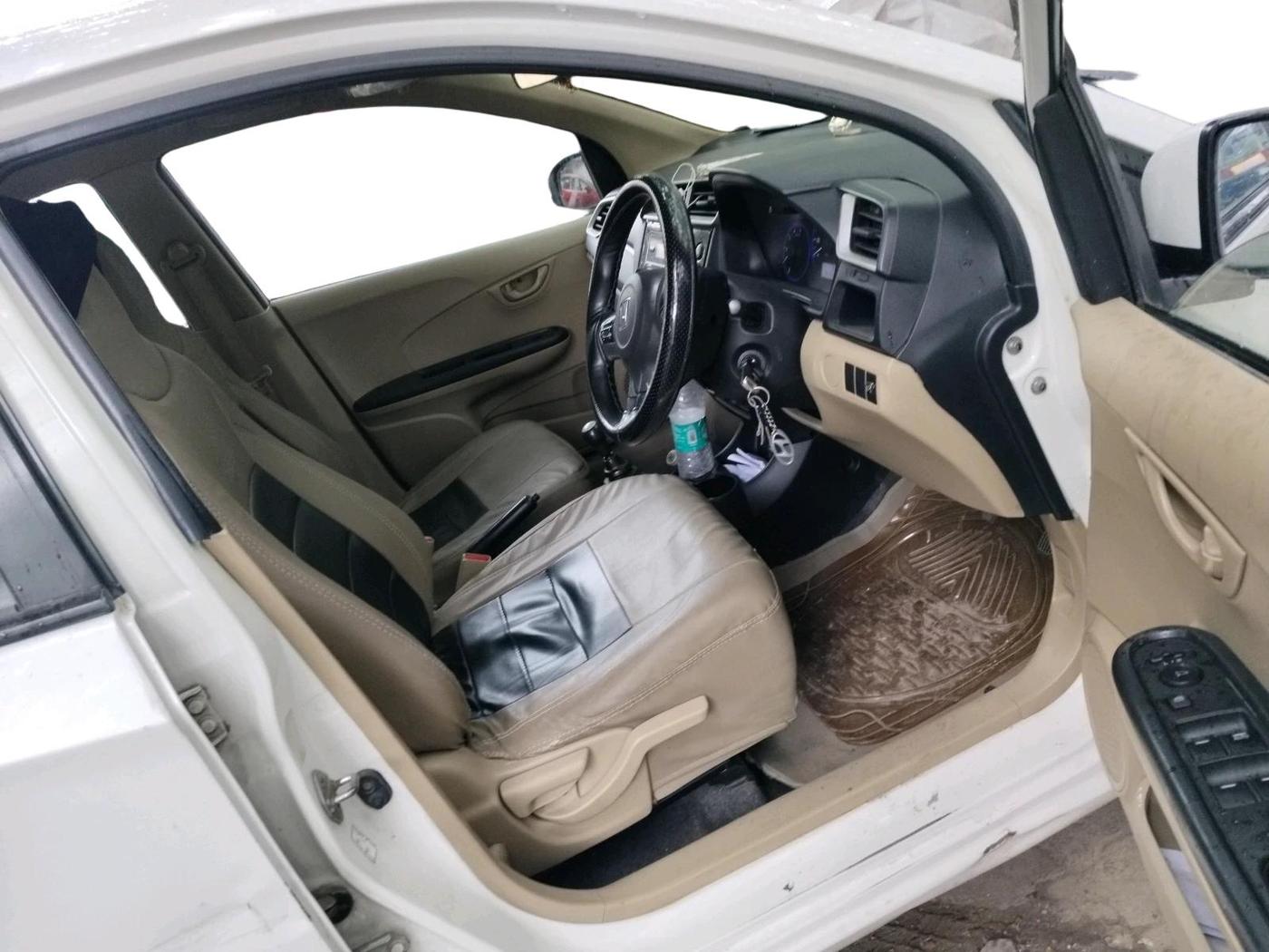 2016 Honda Amaze 1.5L I-DTEC S, Diesel, Manual, 97,458 km, interior