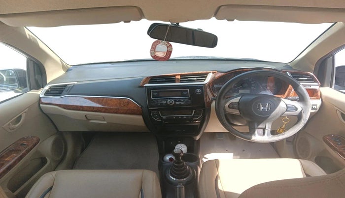 2017 Honda Amaze 1.2L I-VTEC S, Petrol, Manual, 15,683 km, interior