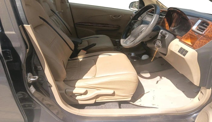 2017 Honda Amaze 1.2L I-VTEC S, Petrol, Manual, 15,683 km, interior