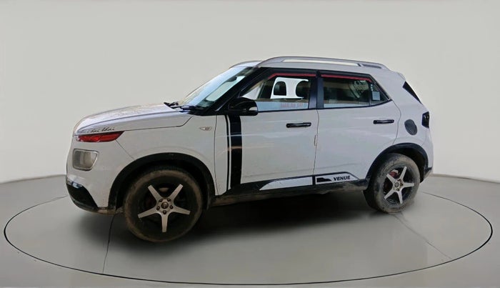 2019 Hyundai VENUE S 1.2, CNG, Manual, 83,612 km, exterior