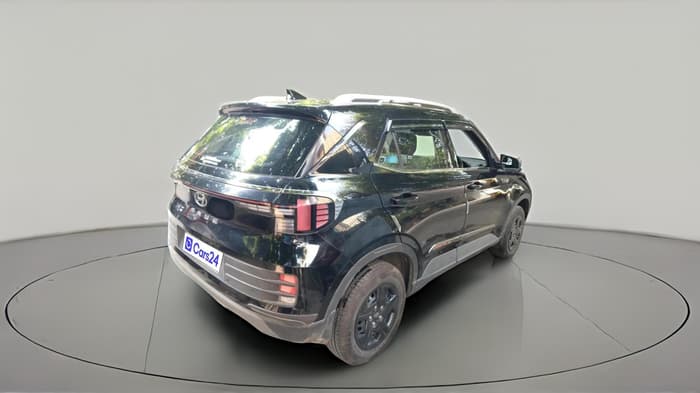 2024 Hyundai VENUE S(O) 1.2, Petrol, Manual, 8,246 km, exterior