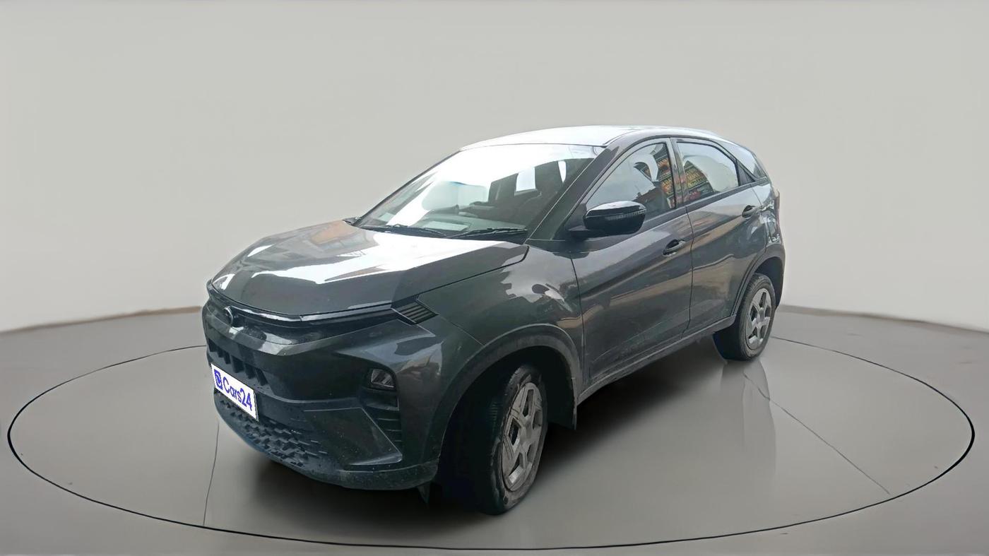 2025 Tata NEXON Smart Plus 1.2 Revotron 6 AMT, Petrol, Automatic, 5,836 km, exterior