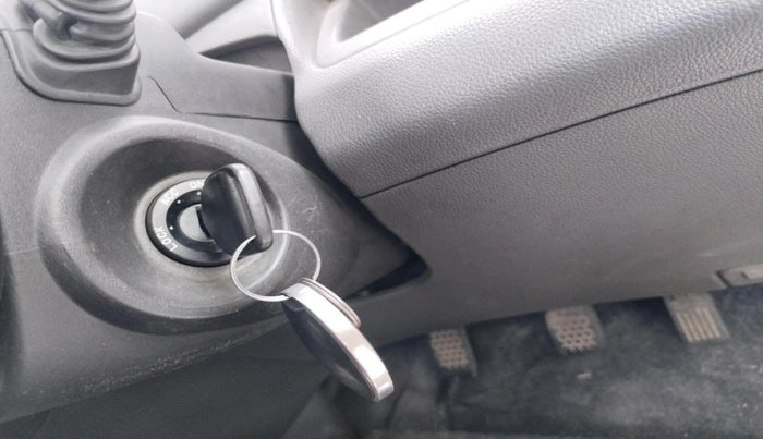 2013 Chevrolet Beat PS PETROL, CNG, Manual, 41,100 km, interior