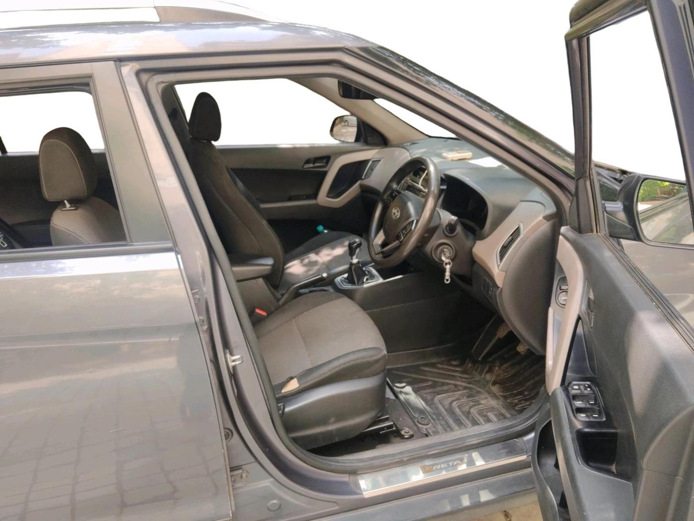 2016 Hyundai Creta E PLUS 1.6 PETROL, Petrol, Manual, 1,58,798 km, interior